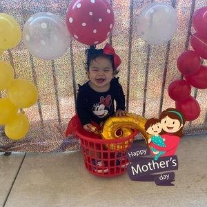 Meet your Posher, Vicky